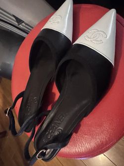 Chanel Slingback Flats Black and White size 37
