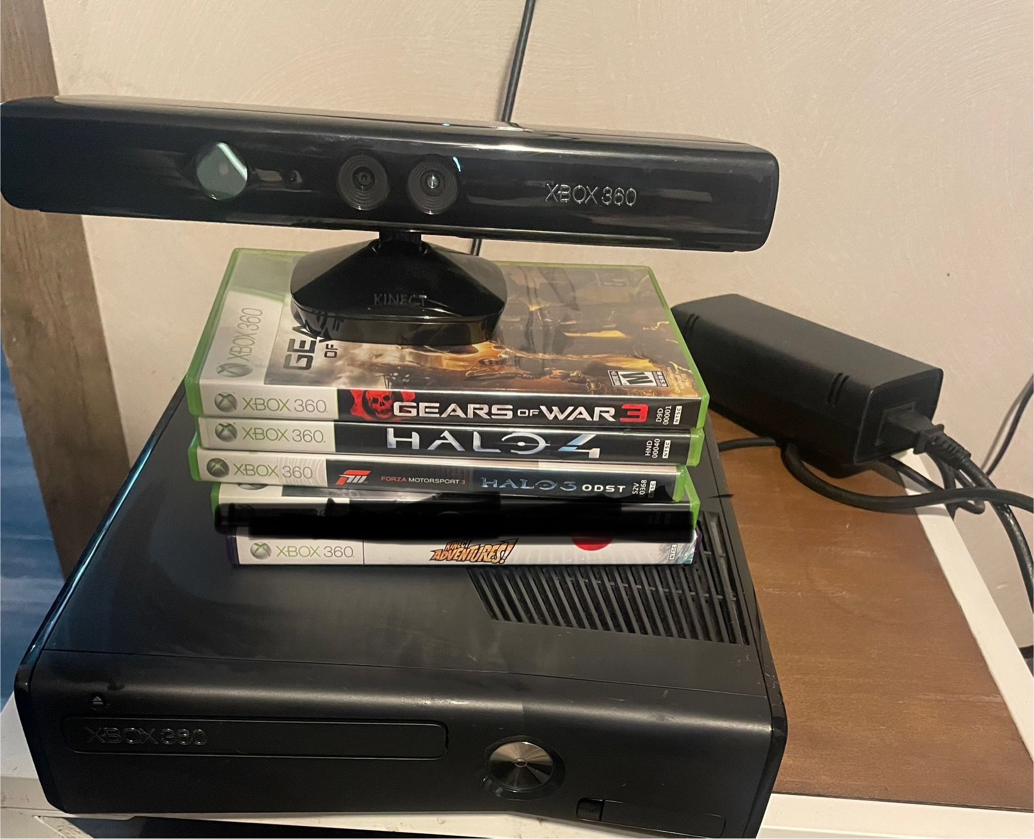 Xbox 360 Slim Complete Gaming Bundle - Tested & Ready! 🔥