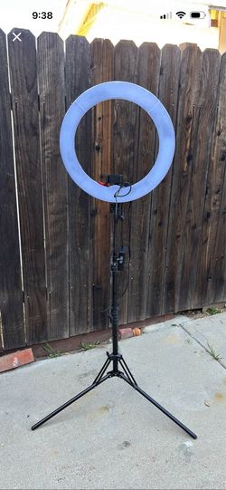 Neewer ring light 18 inch