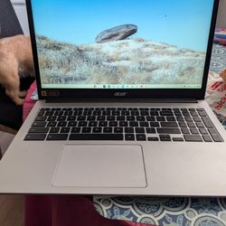 Laptop 