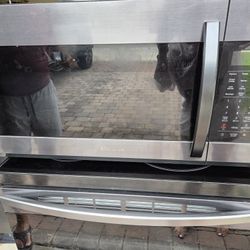 Samsung Over The Stove Microwave Oven