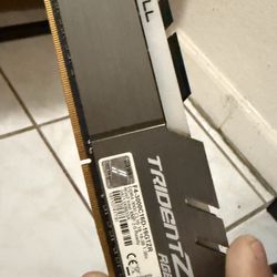 G skill trident ram 3000mhz 16gb