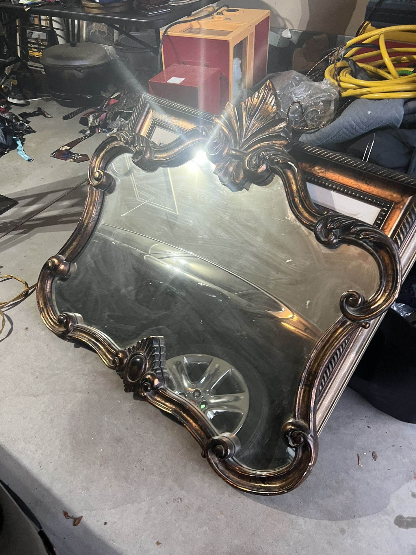 Antique Mirror 100 dollars 