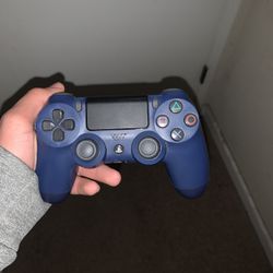 PS4 Controller 