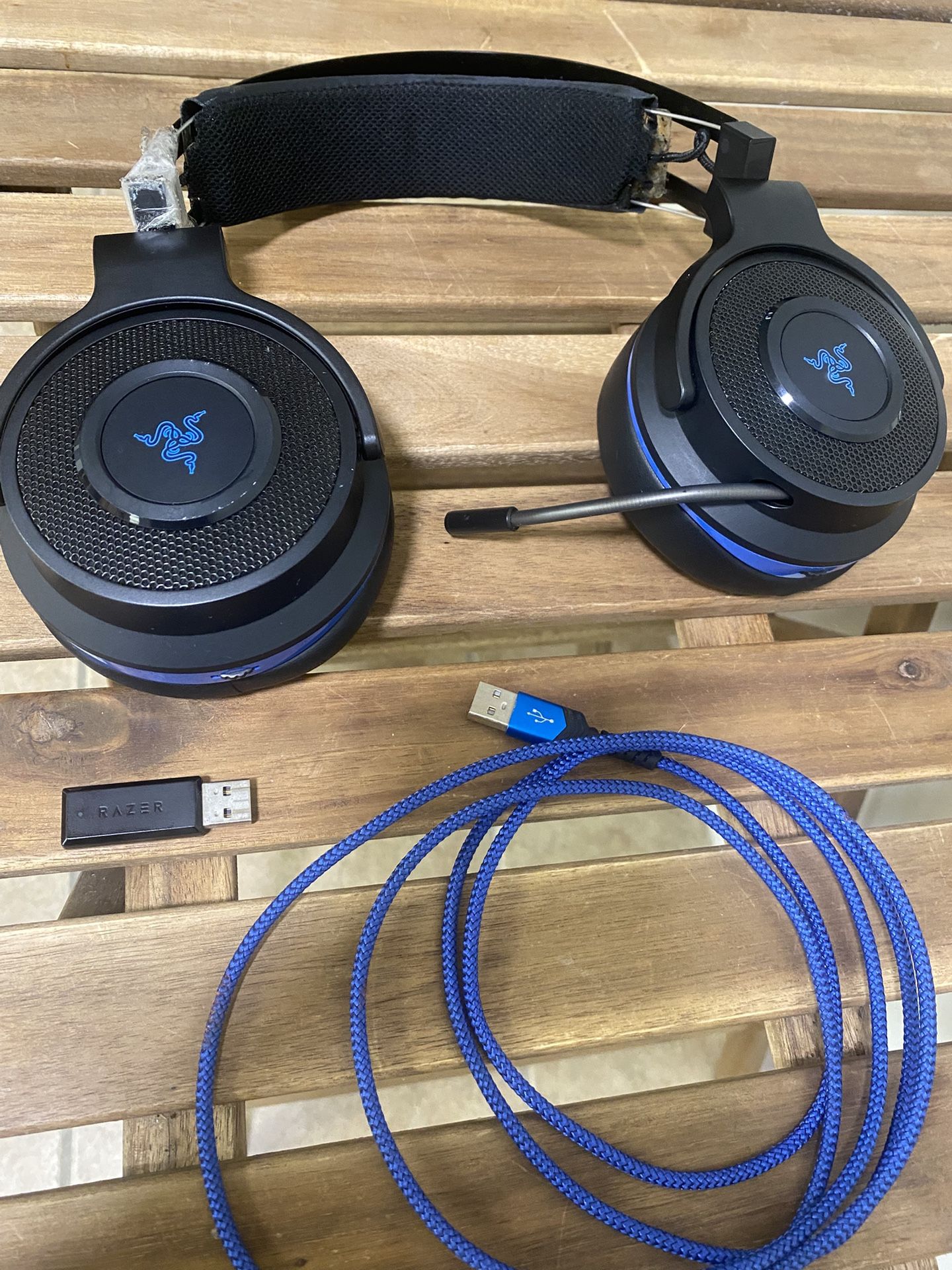 Razer PS4 Bluetooth Headset