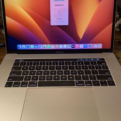 2017 APPLE MACBOOK PRO 15.4” THUNDERBOLT 4 PORTS intel i7 3.1 GHz Quad Core 250 GB SSD
