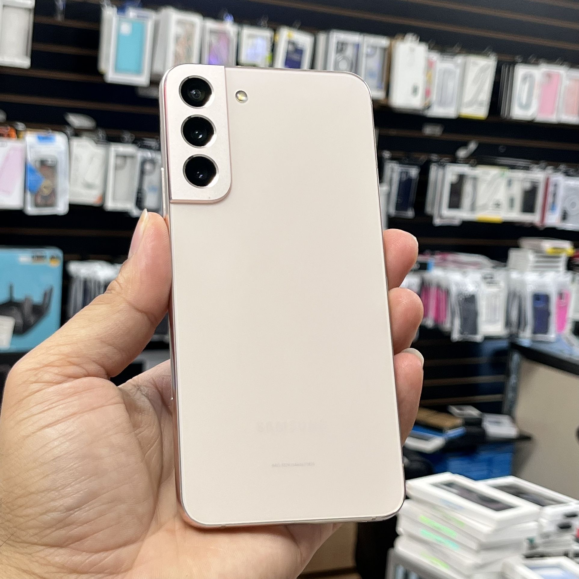 Samsung Galaxy S22 5G 128GB Unlocked