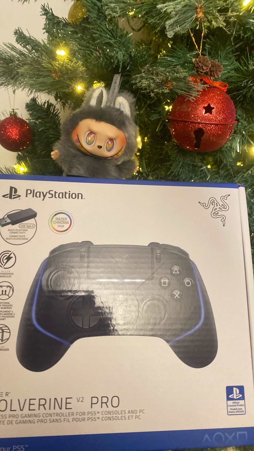 RAZER WOLVERINE V2 PRO $190