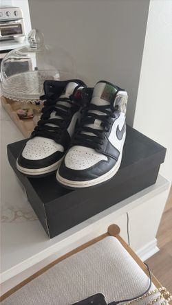 Air Jordan 1 Mid