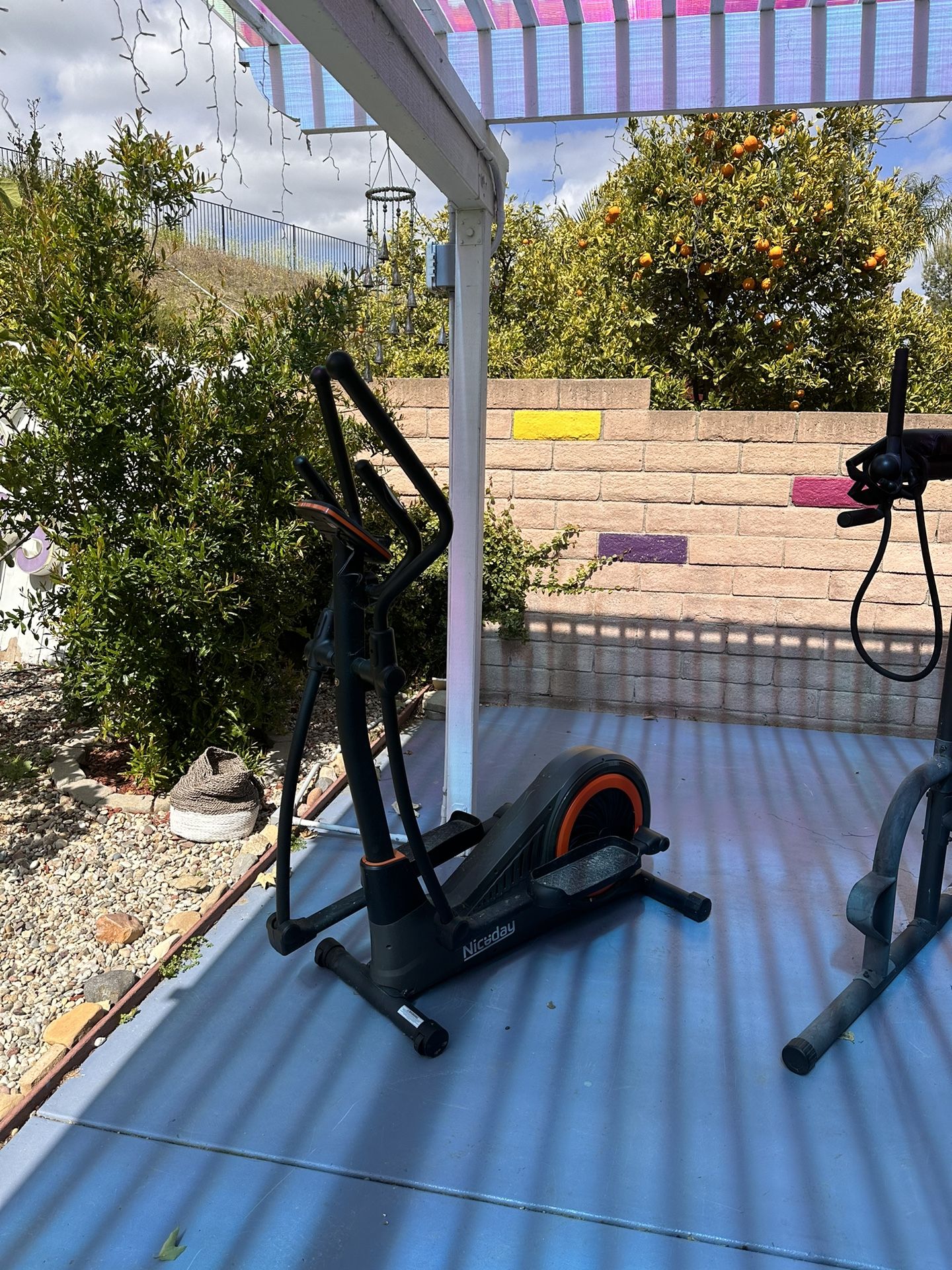 Elliptical machine