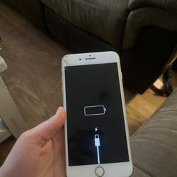 iPhone 8 Plus 