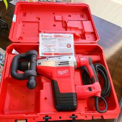 Milwaukee New SDS-MAX Demolition Hammer