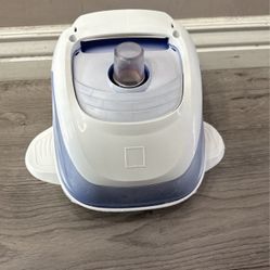 Hayward  Navigator Pro Pool Vacuum 