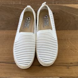 Bobs By Sketchers (Size 6 Women’s) 