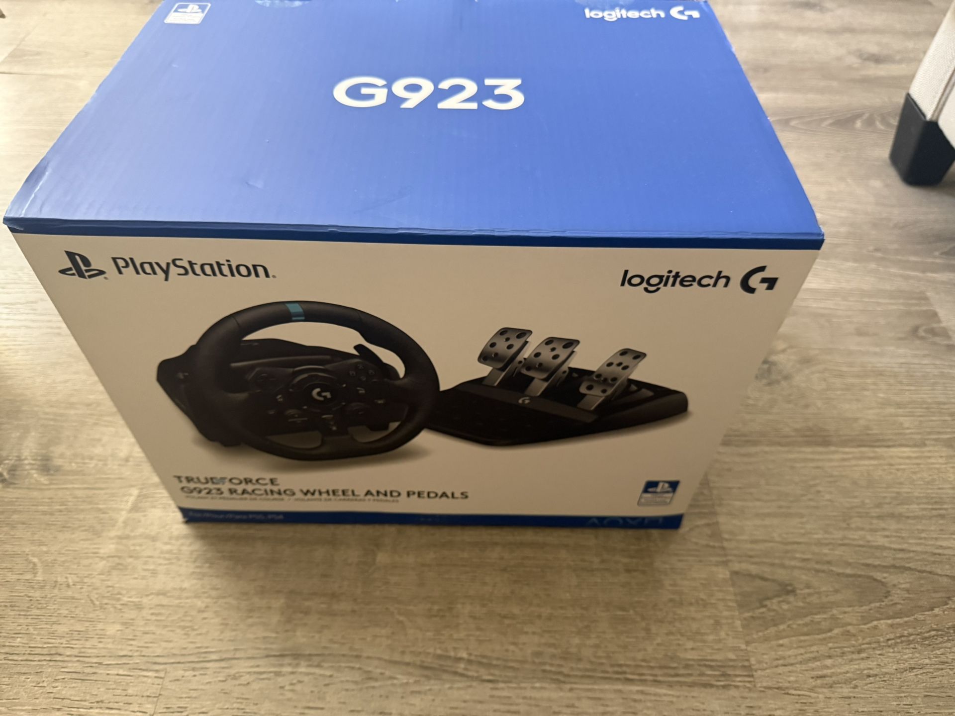 logitech g923 racing wheel and pedals for ps5