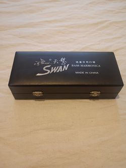 Swan Bass Harmonica
