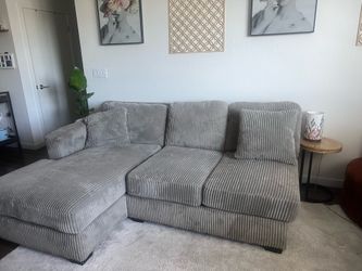 Sectional couch