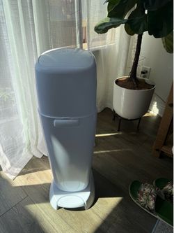 Diaper genie