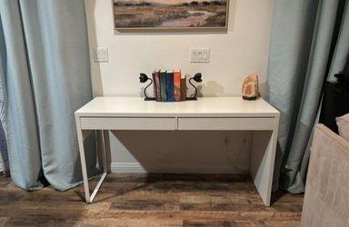 IKEA Micke Desk