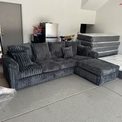 Band new sectional delivery warranty available