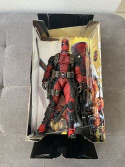 NECA Deadpool 18” Figure 1/4 Scale Epic Marvel Super Poseable