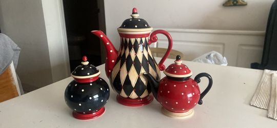 Lori certified tea set