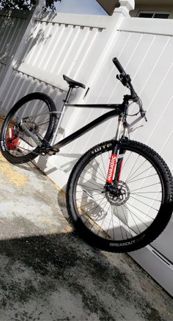 Cannondale Mountain Bike