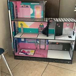 LOL Doll House 