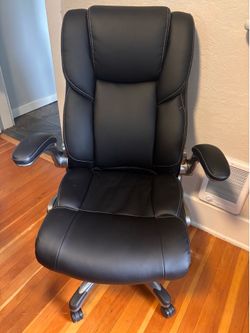 COLAMY Executive Office Chair – Excellent Condition
