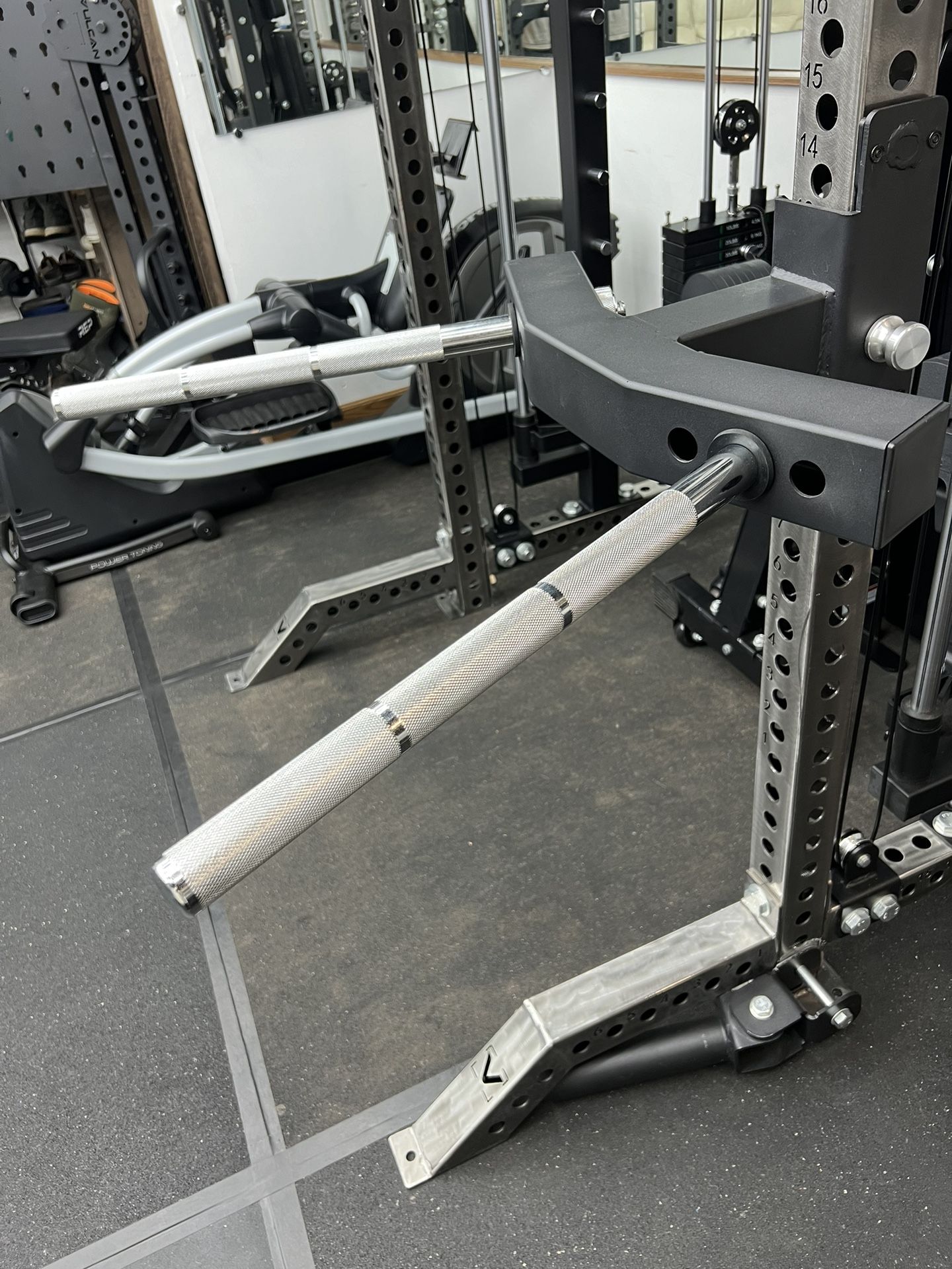 Adjustable Squat Rack Dip Attachment