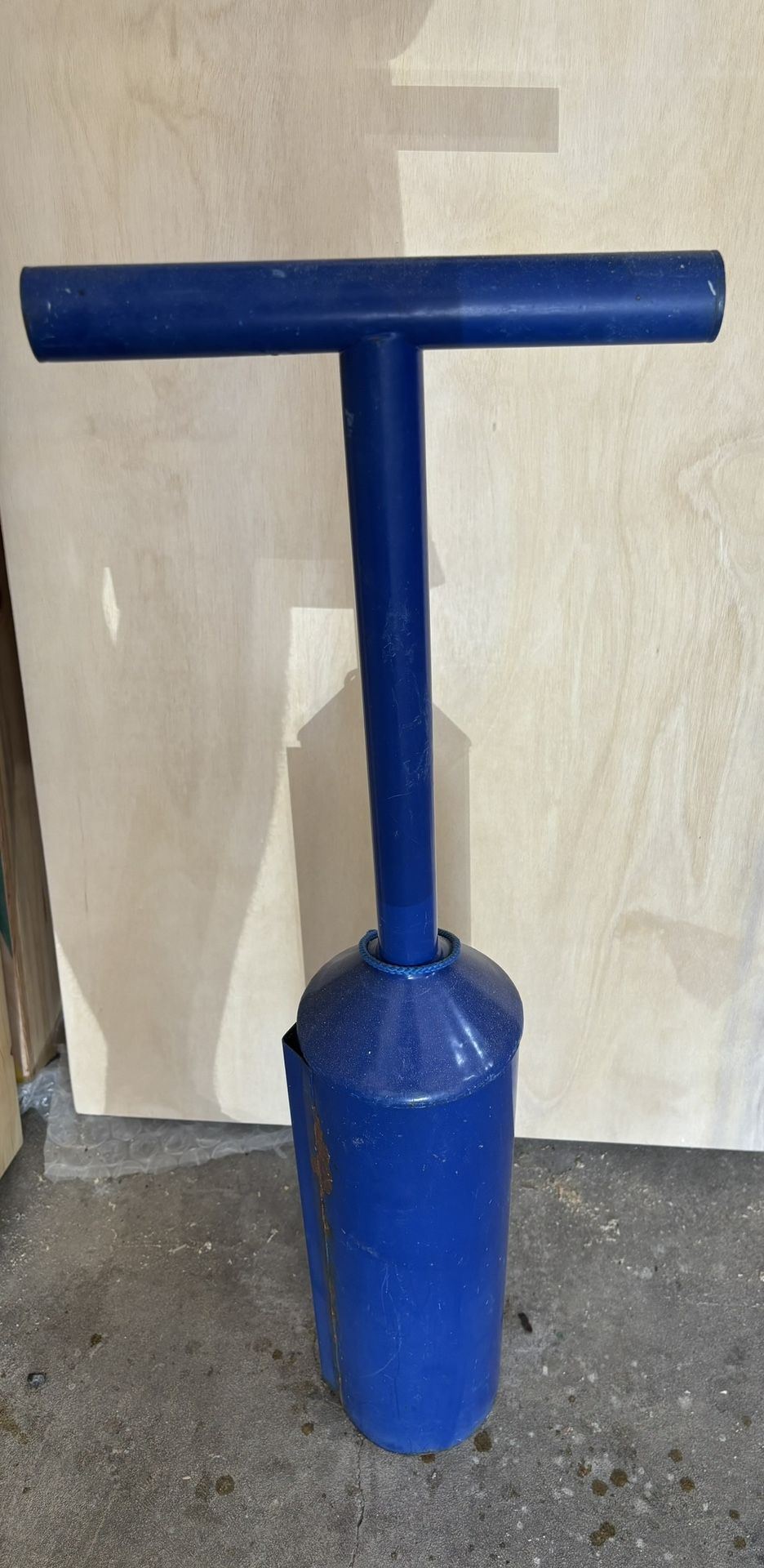 Clam gun