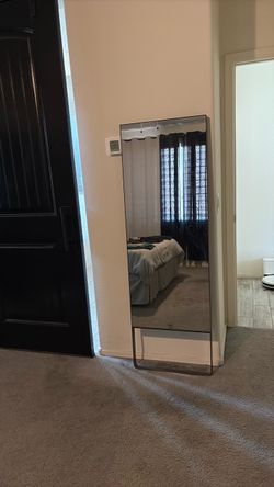 Lululemon Mirror