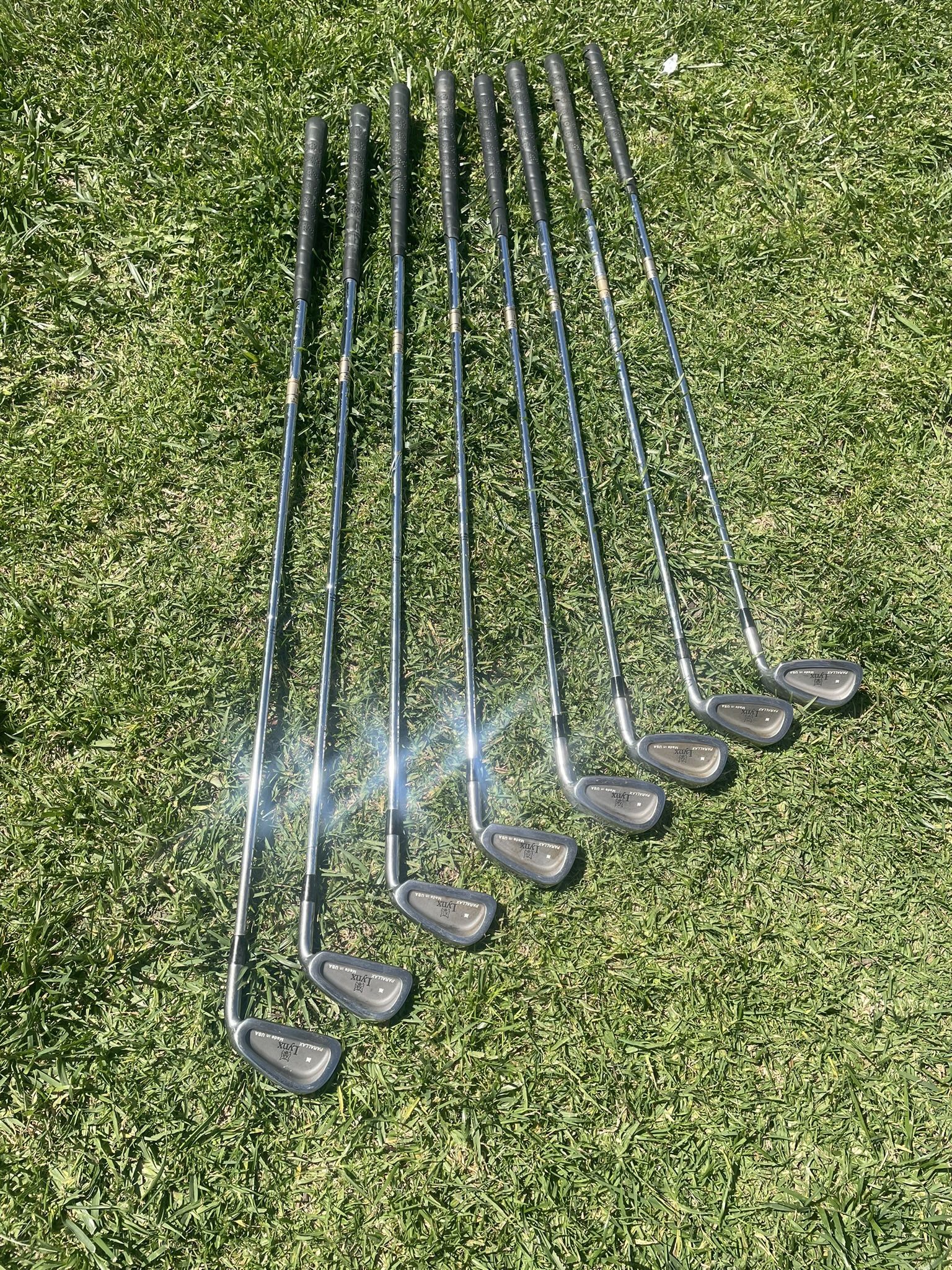 Mens Lynx  Golf Clubs (irons)