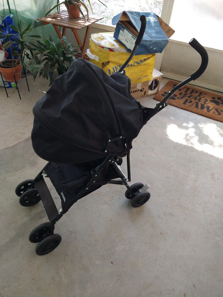kolecraft black mini stroller