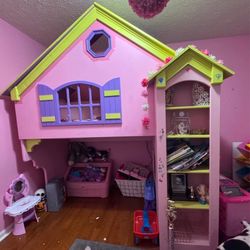 Doll House Twin Bed 