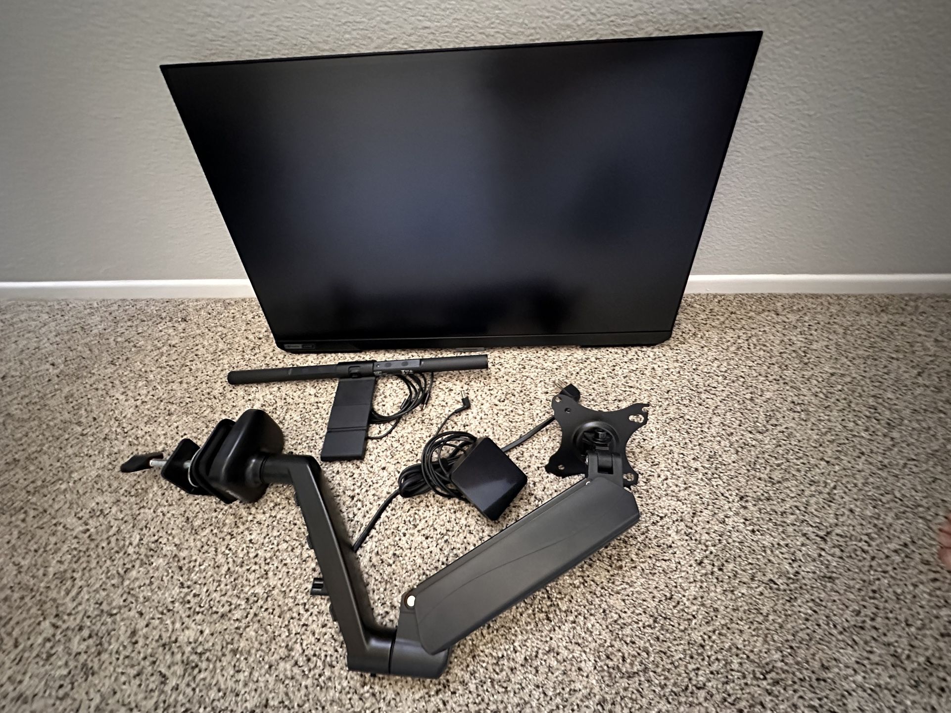 27” Gaming monitor w/ Accessories $120obo