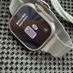 Apple Watch Ultra 49mm Titanium Case & Metal Band A2622 LTE Unlocked