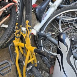 Specialized  20in  Yellow/black