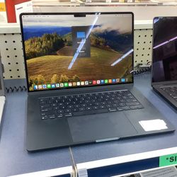 MacBook Air 2024