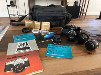 NIKKORMAT EL NIKON CAMERA LOT