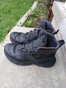 Under Armur work boots