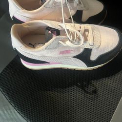 Toddler Size 11 Pumas 