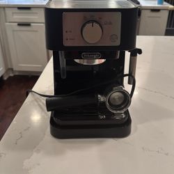 Delongi Coffee Maker 