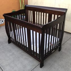 Solid Wood Crib 