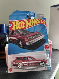 Nissan Maxima Drift Car Hotwheels