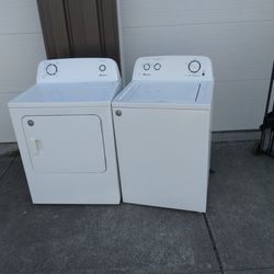 Amana Washer And Electric Dryer 