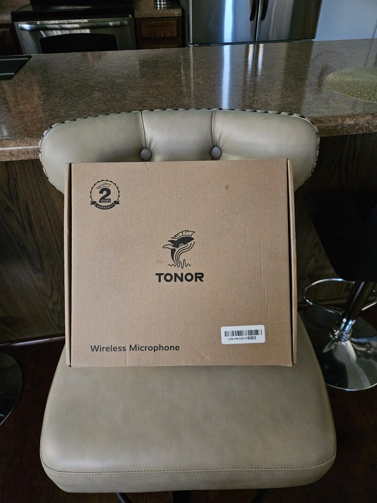 Wireless Microphone System 4pk. NEW