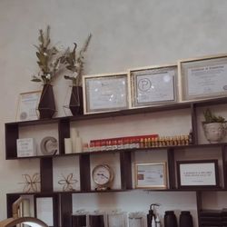 Modern Wall Shelves – Set of 3 (Two Used, One New in Box) – Discounted Bundle ✨