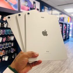 iPad 10th 64GB  WiFi only