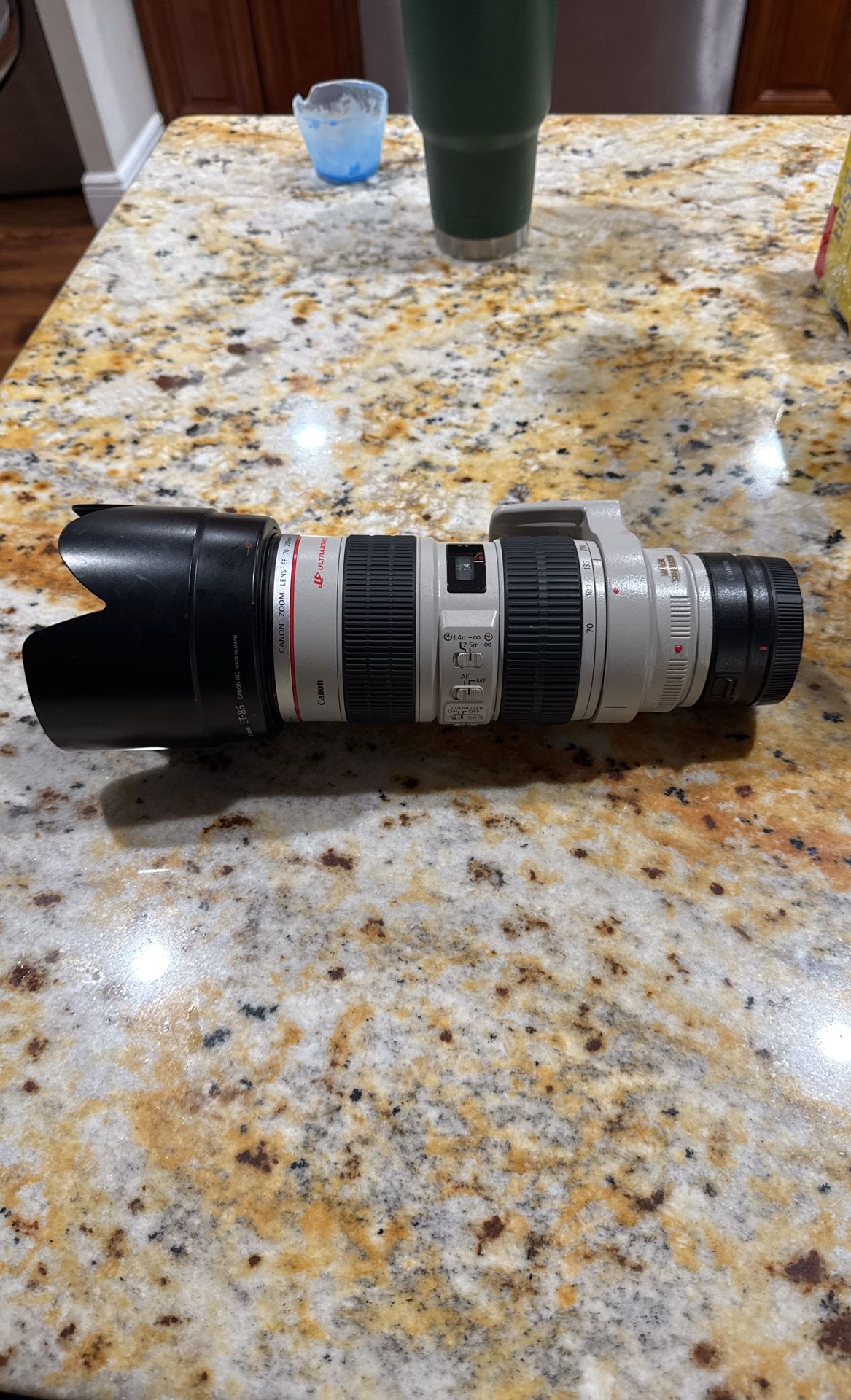 Canon MPN 2751B002 Lens Series Canon EF Color White Lens Type Standard to Telephoto Zoom Lens Mount Canon EOS Format Compatibility Full Frame Focus Ju